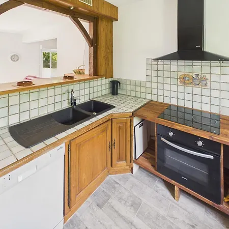 Grand Jardin, Maison Pour 4 A St Cyprien *