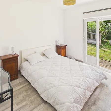 Grand Jardin, Maison Pour 4 A St Cyprien * Saint-Cyprien (Dordogne)
